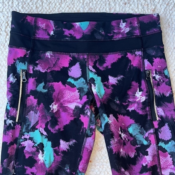 Lululemon Inspire Tight II Luxtreme Midnight Bloom Black Deep Fuschia Black 8 - Picture 3 of 9